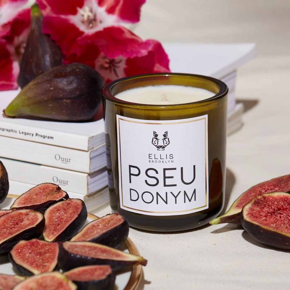 ELLIS BROOKLYN PSEUDONYM TERRIFIC SCENTED CANDLE - Picture 7 of 8